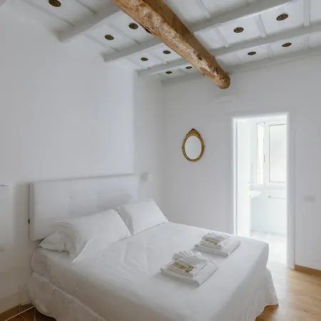 Apartment Charming Frattina - 2 Bathrooms New *